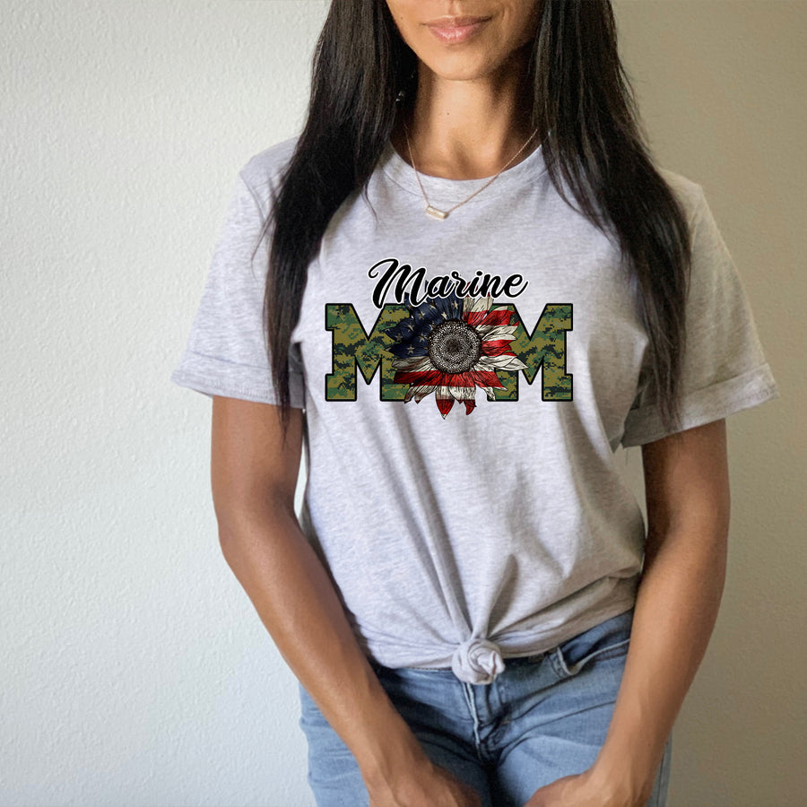 Marine Mom Flag Flower T-shirt