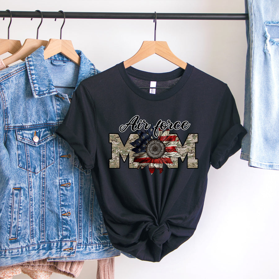 Air Force Mom Flag Flower Unisex T-shirt