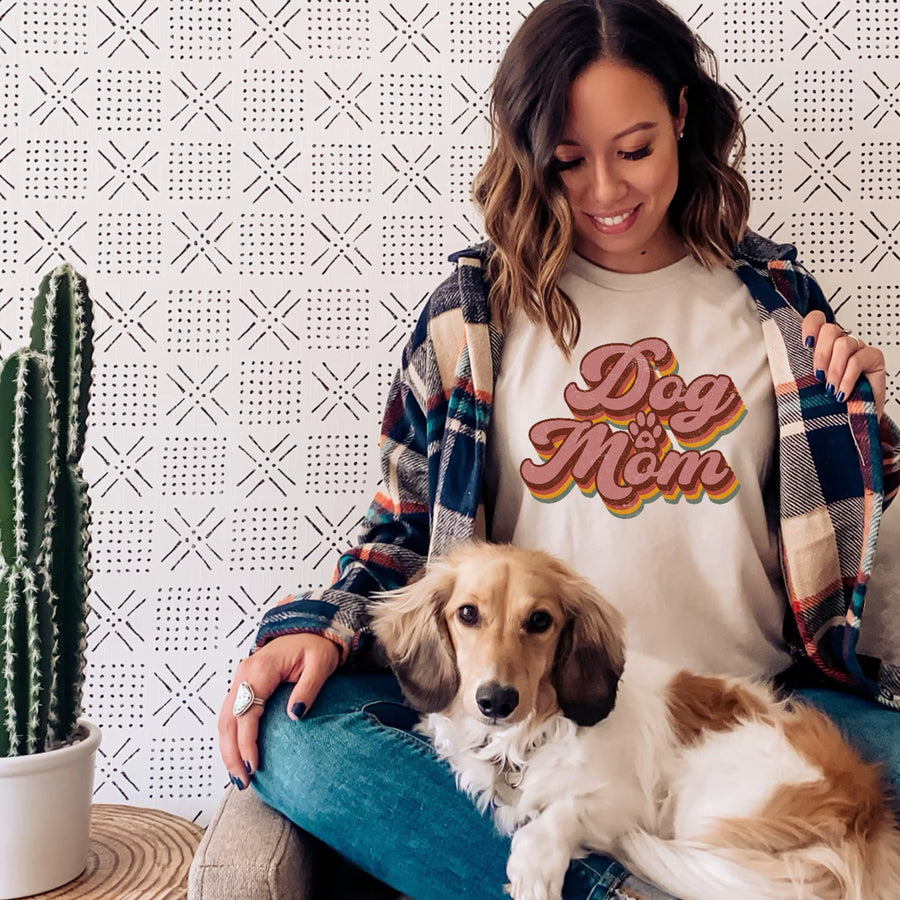 Retro Dog Mom T-shirt