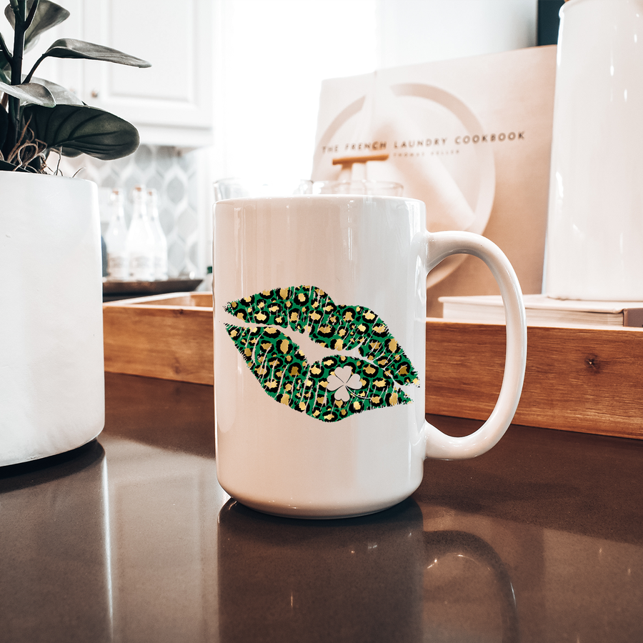 Leopard St. Patrick Kissing Lips 15oz Mug