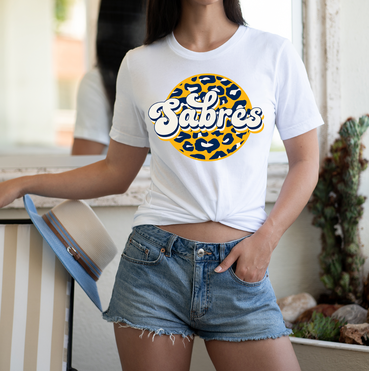 Sabres Leopard Circle Unisex T-shirt
