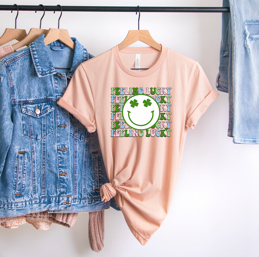 Retro Feeling Lucky Unisex T-shirt