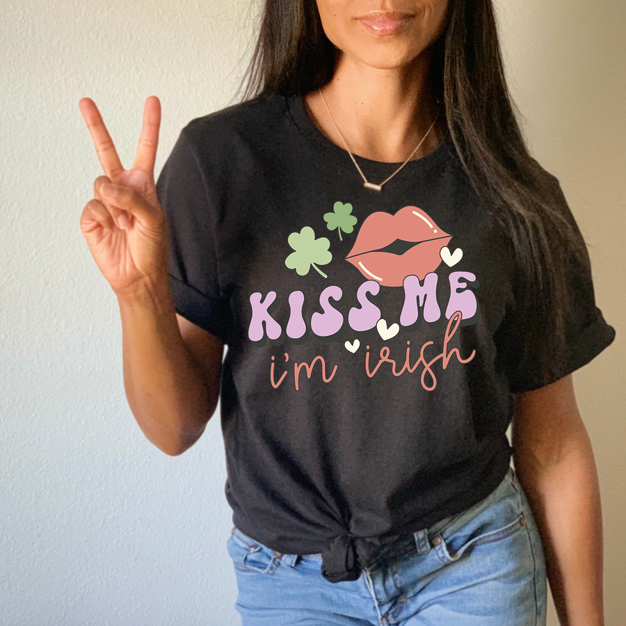 Kiss Me I'm Irish Unisex T-shirt
