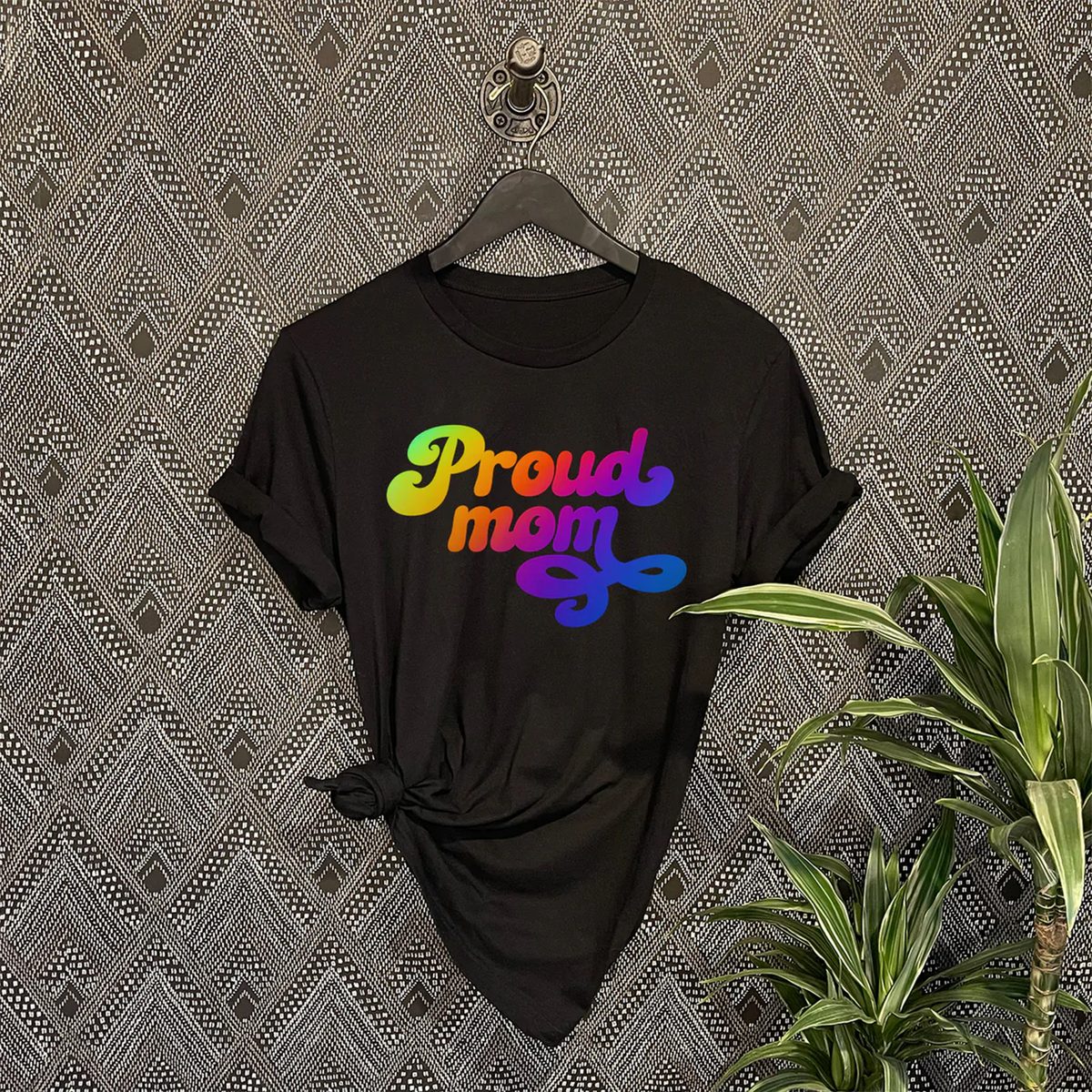 Proud Mom Pride Unisex T-shirt