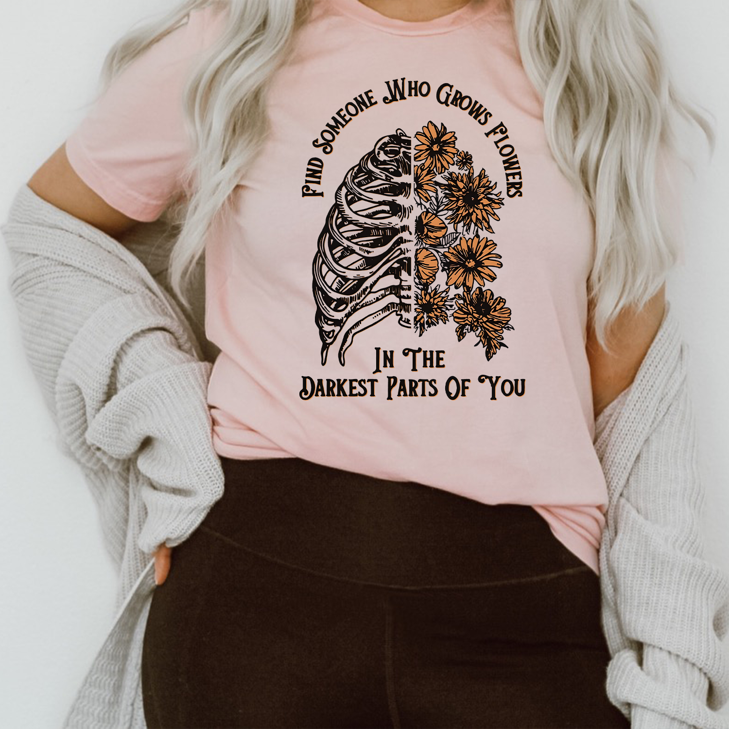 Find Someone Who Grows Flowers Unisex T-shirt
