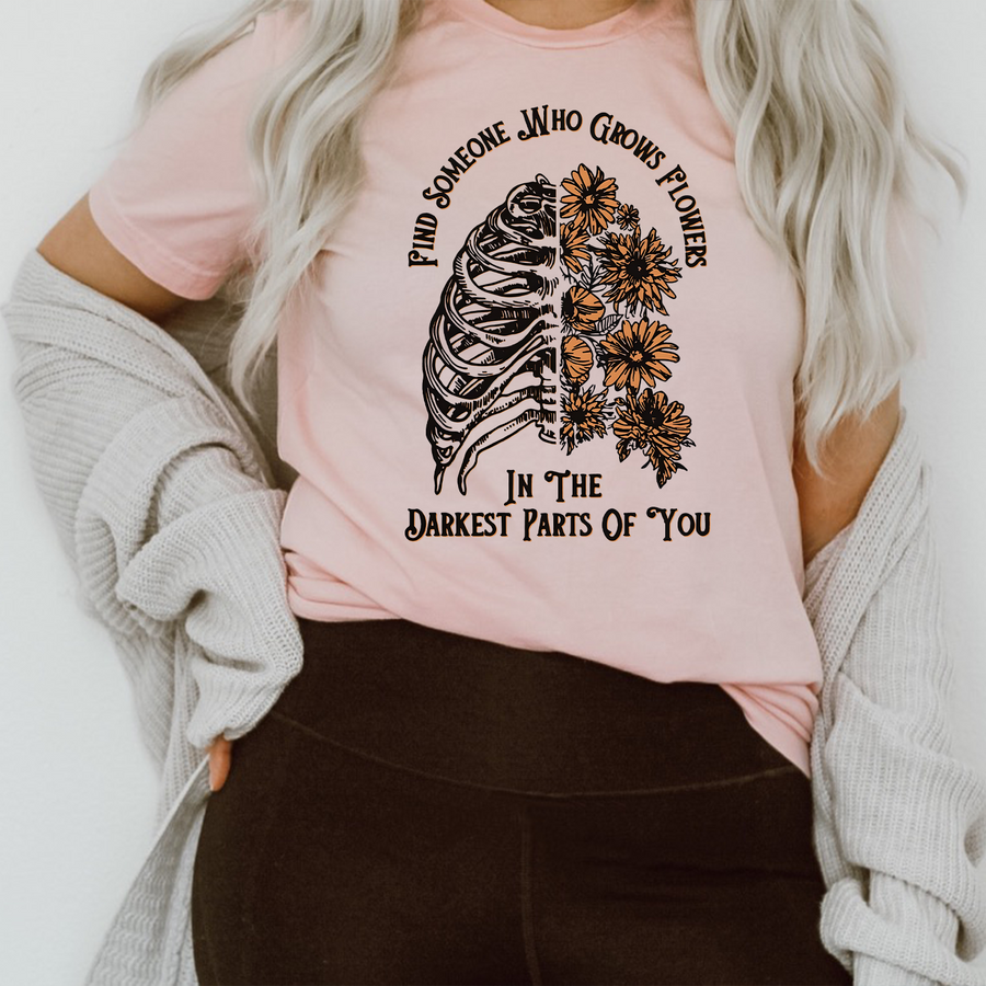 Find Someone Who Grows Flowers Unisex T-shirt